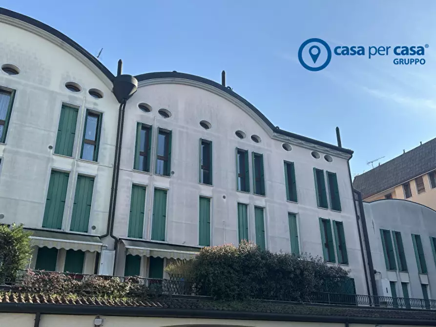 Immagine 41 di Appartamento in vendita  in Via Nazario Sauro a Rovigo