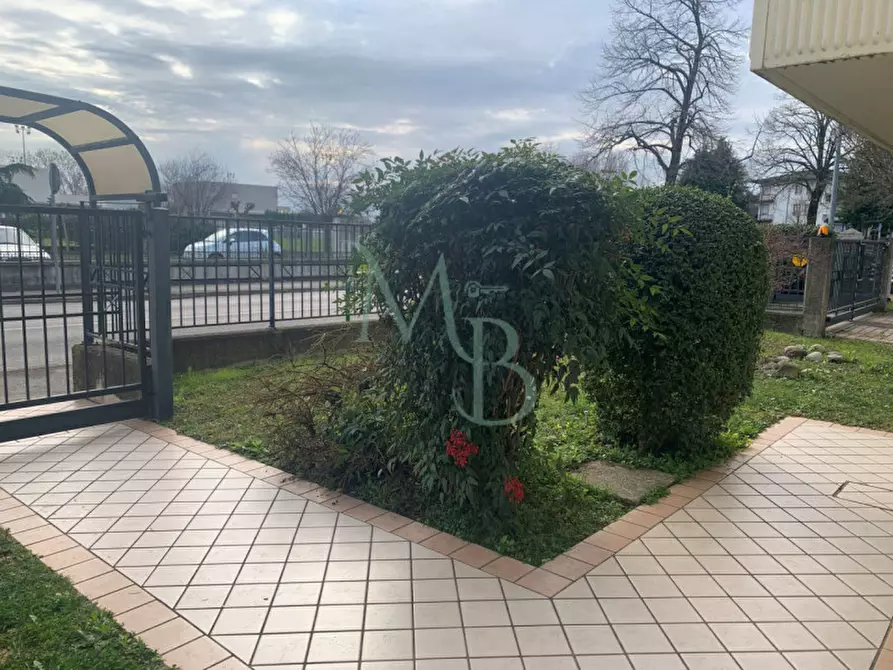 Immagine 2 di Appartamento in vendita  a Padova