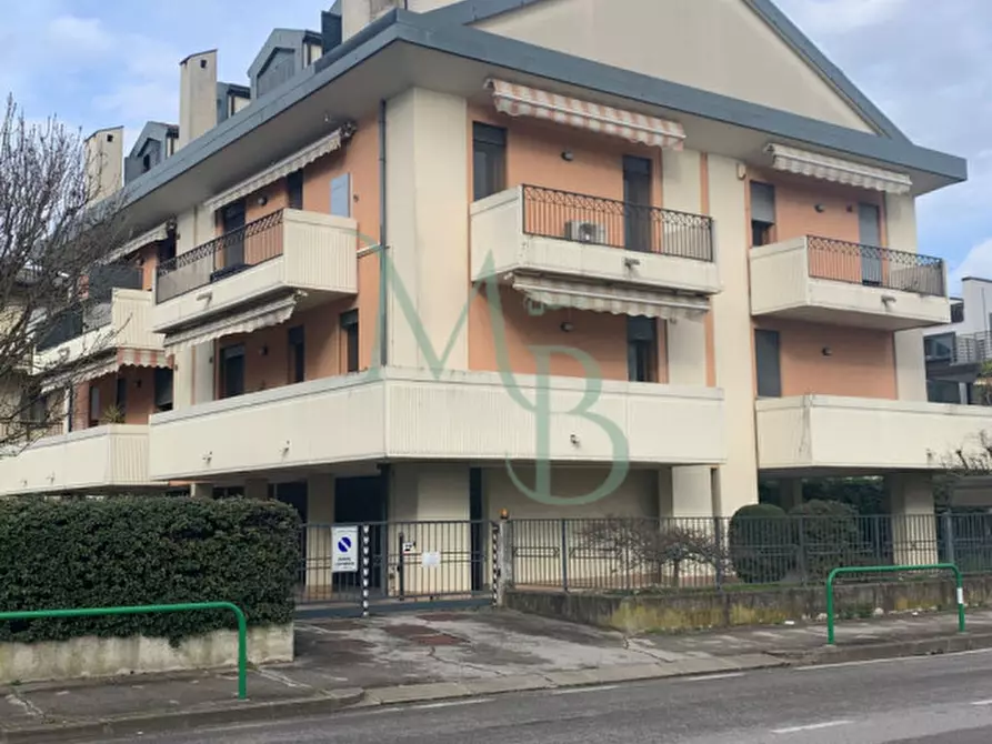 Immagine 3 di Appartamento in vendita  a Padova