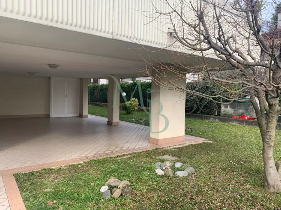 Immagine 26 di Appartamento in vendita  a Padova