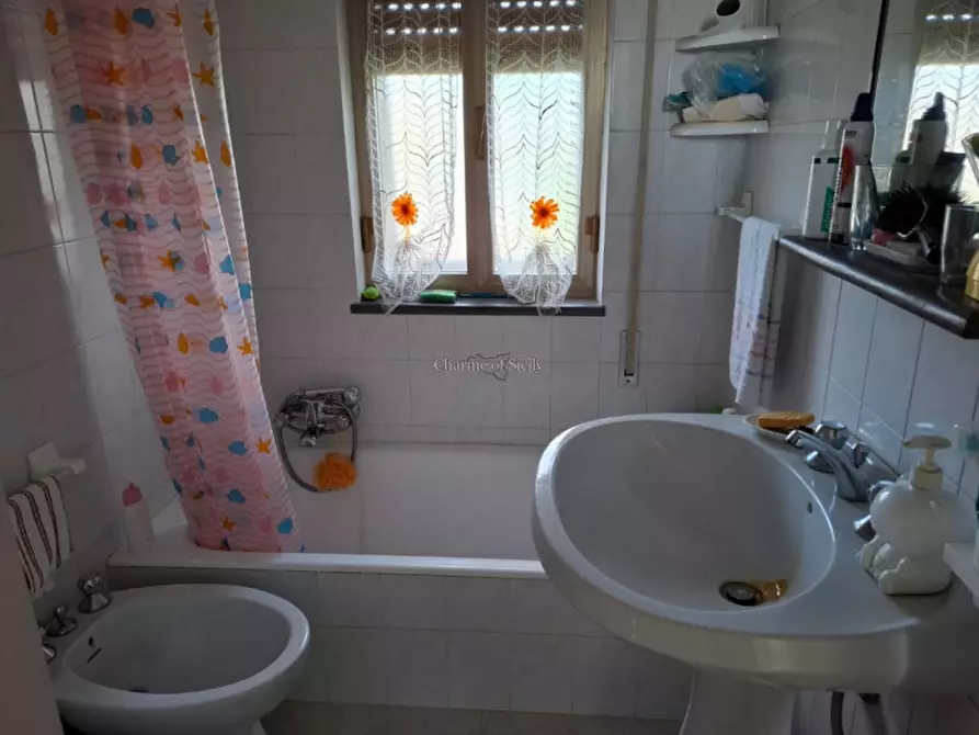 Immagine 16 di Casa indipendente in vendita  a Modica