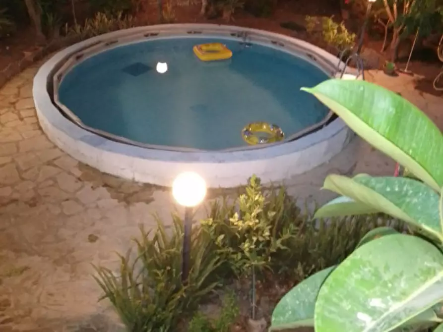 Immagine 33 di Casa indipendente in vendita  a Modica