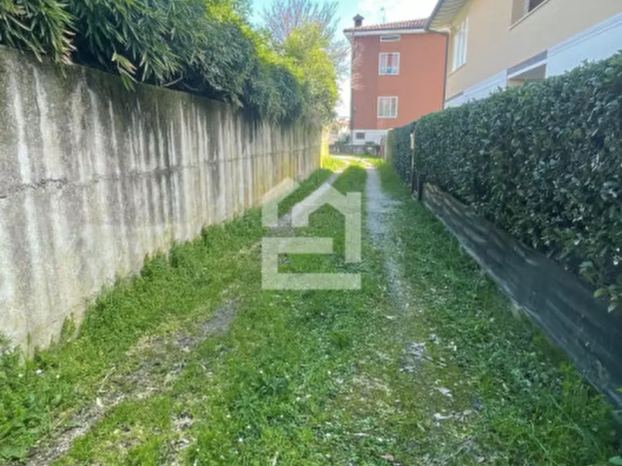 Immagine 6 di Terreno in vendita  in via 4 novembre a Manerba Del Garda