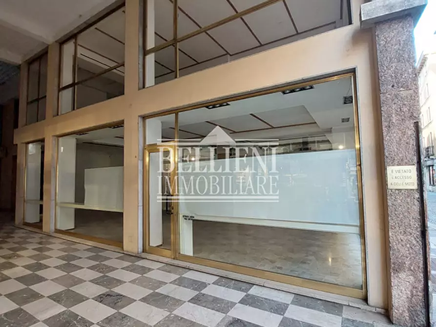 Immagine 8 di Negozio in affitto  in Corso Andrea Palladio a Vicenza