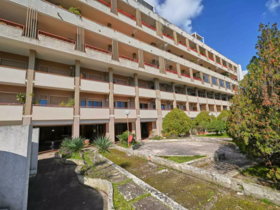 Immagine 10 di Appartamento in vendita  in Via Ducezio a Messina