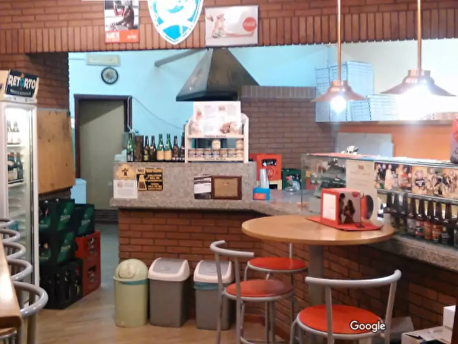 Immagine 1 di Attività commerciale in vendita  in Via degli Scavi,7 a Montegrotto Terme