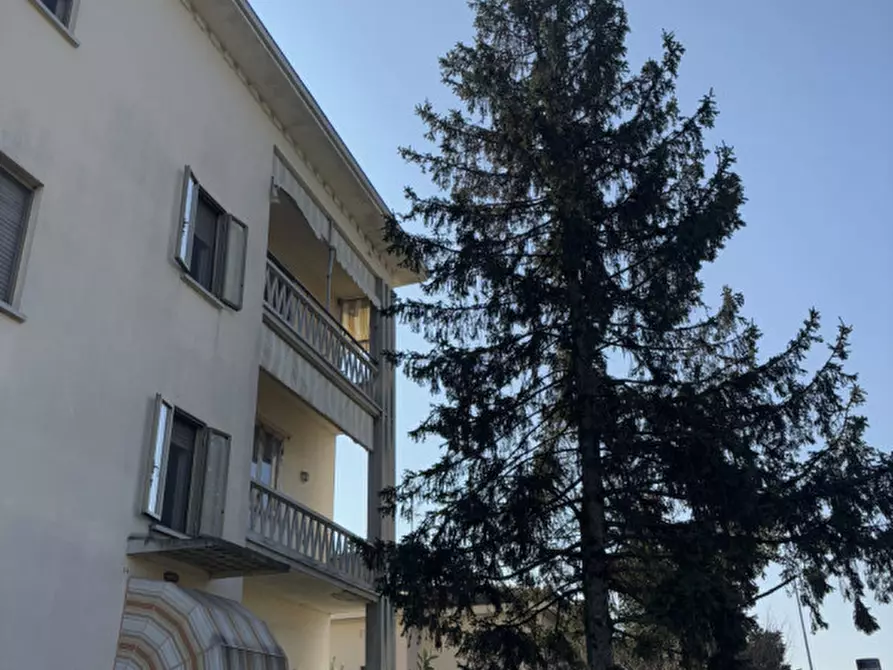 Immagine 1 di Appartamento in vendita  in Via Martiri della Libertà, 43 a Colorno