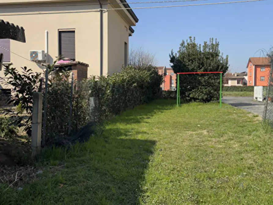 Immagine 49 di Appartamento in vendita  in Via Martiri della Libertà, 43 a Colorno