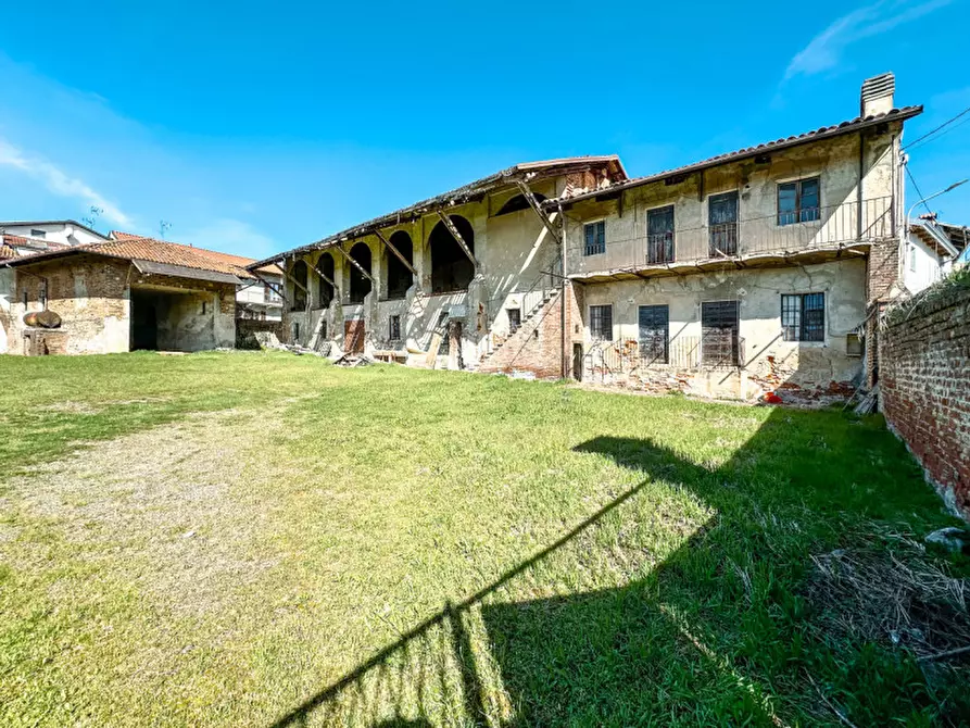 Immagine 1 di Rustico / casale in vendita  in Via Regina Margherita n. 6 a Villarboit