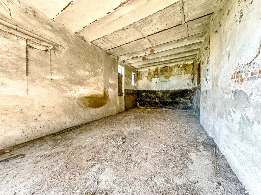 Immagine 9 di Rustico / casale in vendita  in Via Regina Margherita n. 6 a Villarboit