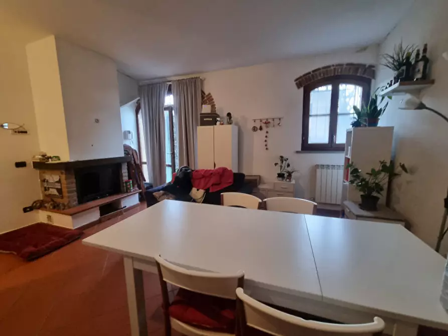 Immagine 3 di Appartamento in vendita  in VIA CHIANTIGIANA PER IL FERRONE a Impruneta