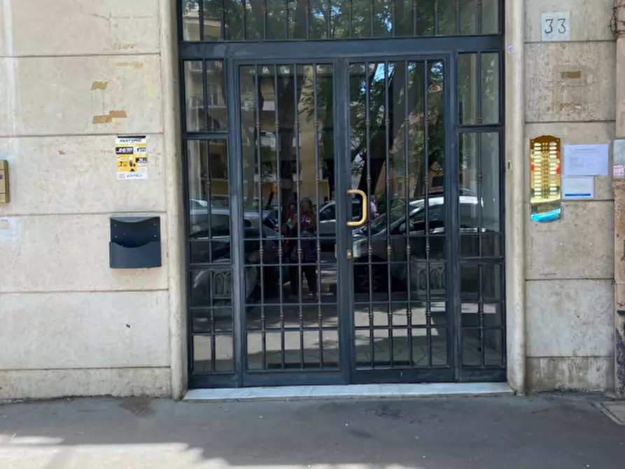 Immagine 5 di Appartamento in affitto  a Roma