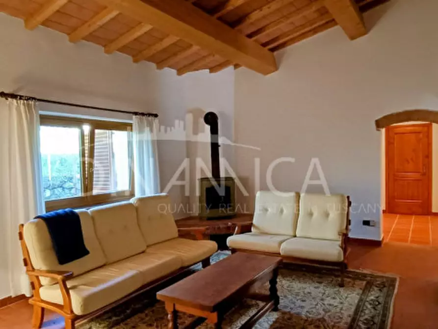 Immagine 30 di Rustico / casale in vendita  in Via Giovanni XXIII 1 a Vinci