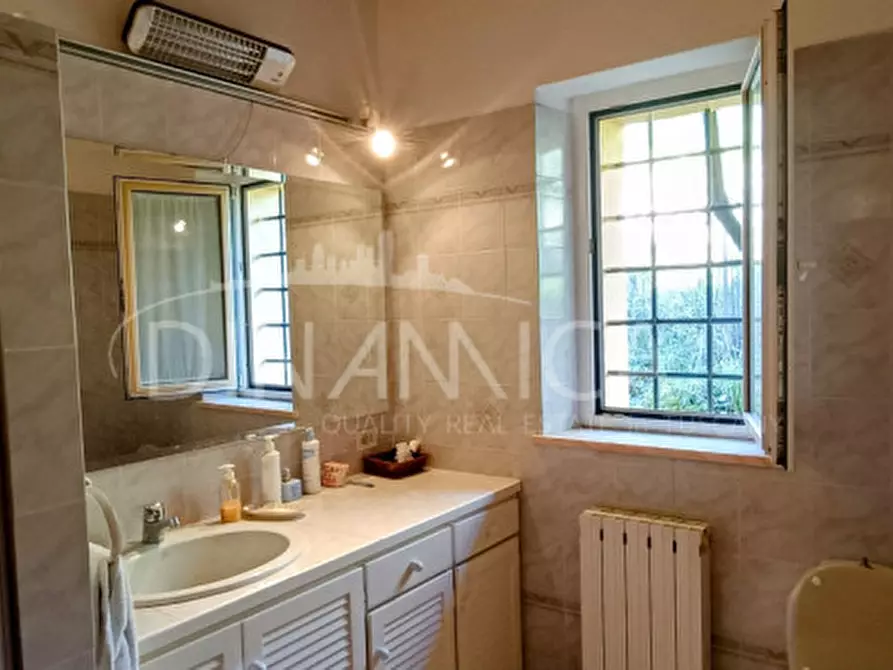 Immagine 37 di Rustico / casale in vendita  in Via Giovanni XXIII 1 a Vinci