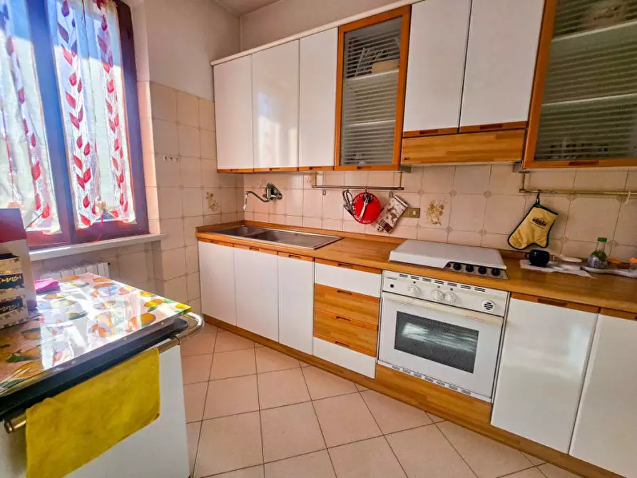 Immagine 6 di Casa bifamiliare in vendita  in Strada Provinciale Fangacci a Urbania