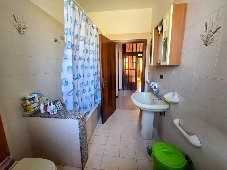 Immagine 11 di Casa bifamiliare in vendita  in Strada Provinciale Fangacci a Urbania