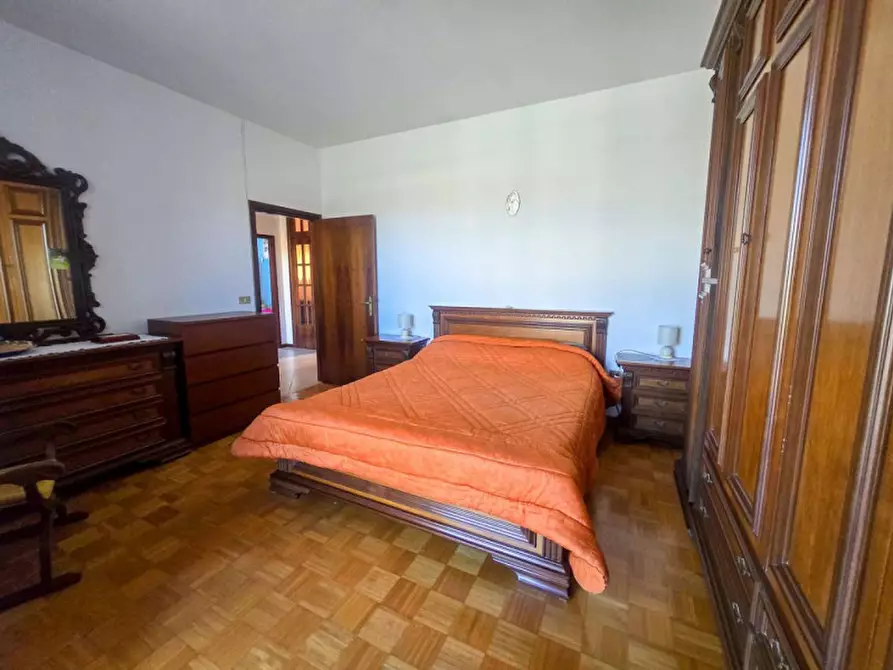 Immagine 13 di Casa bifamiliare in vendita  in Strada Provinciale Fangacci a Urbania