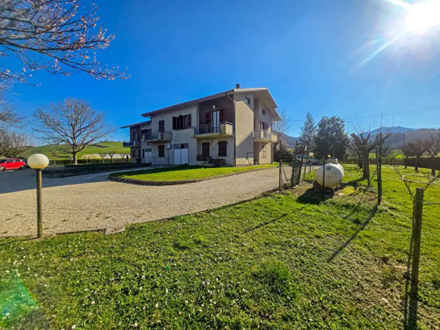 Immagine 30 di Casa bifamiliare in vendita  in Strada Provinciale Fangacci a Urbania