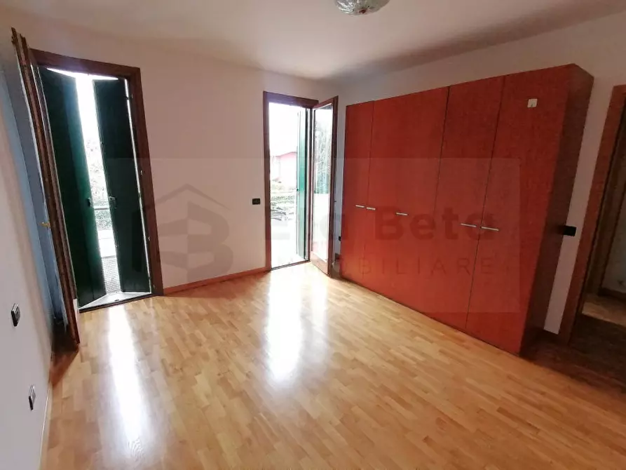 Immagine 10 di Appartamento in vendita  in Via Angelo De Magistris a Saonara