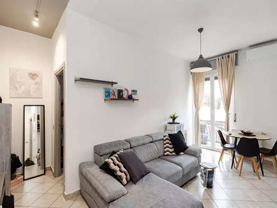 Immagine 2 di Appartamento in affitto  in Via Verbano 5 a Monza