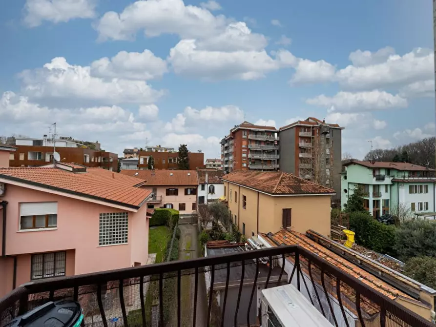 Immagine 5 di Appartamento in affitto  in Via Verbano 5 a Monza