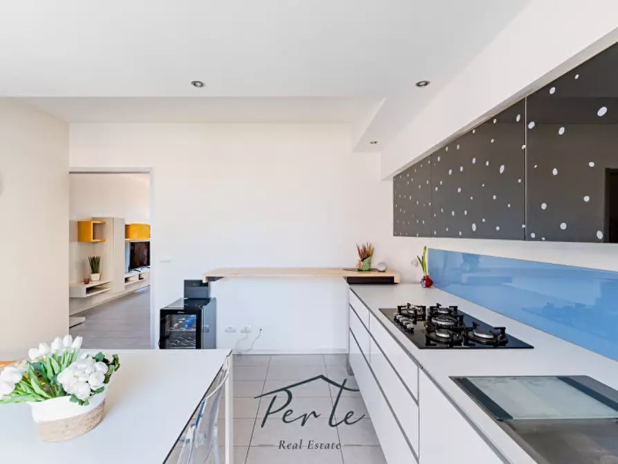 Immagine 3 di Villa in vendita  in Via Martin Luther King 4 a Curtatone