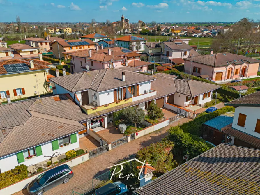 Immagine 26 di Villa in vendita  in Via Martin Luther King 4 a Curtatone