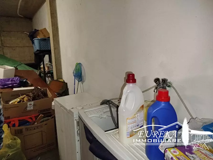 Immagine 22 di Appartamento in vendita  in via del giglio a Castiglione Del Lago