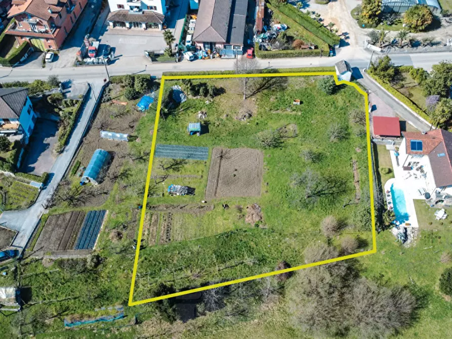 Immagine 3 di Terreno in vendita  in via madonna delle grazie a Cannobio