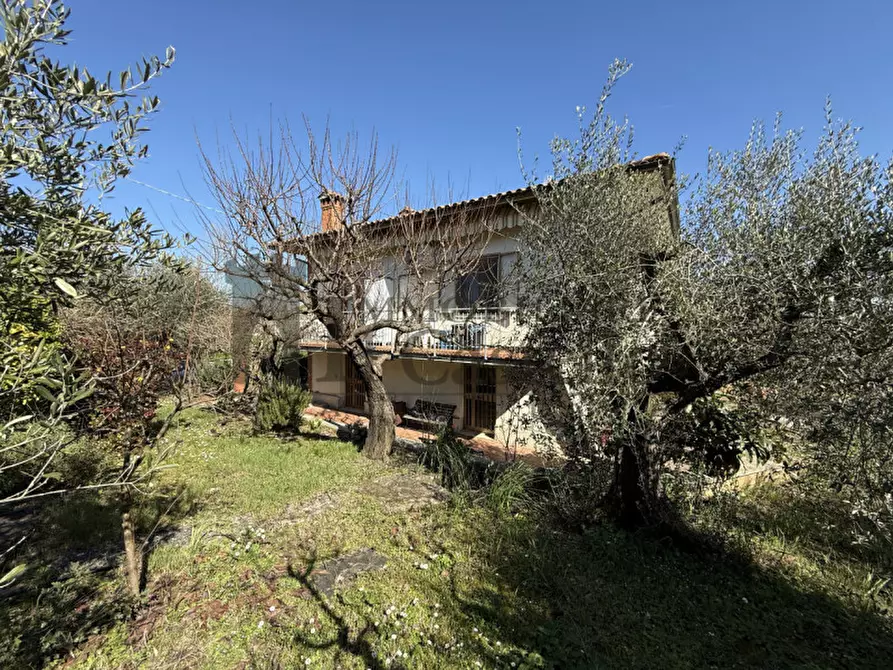 Immagine 1 di Casa indipendente in vendita  in sanfatucchio a Castiglione Del Lago
