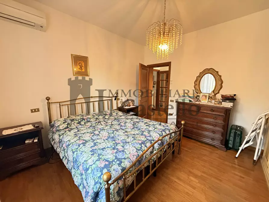 Immagine 8 di Casa indipendente in vendita  in sanfatucchio a Castiglione Del Lago