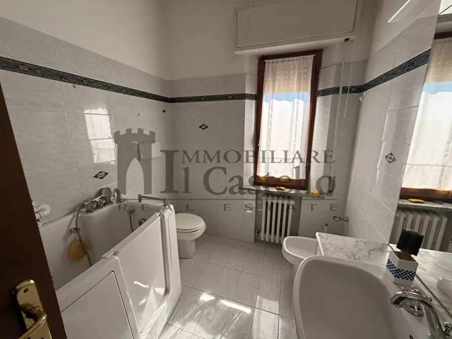 Immagine 17 di Casa indipendente in vendita  in sanfatucchio a Castiglione Del Lago