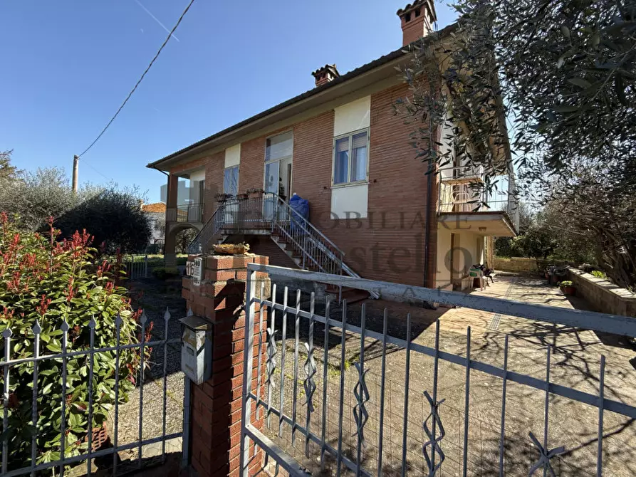 Immagine 24 di Casa indipendente in vendita  in sanfatucchio a Castiglione Del Lago
