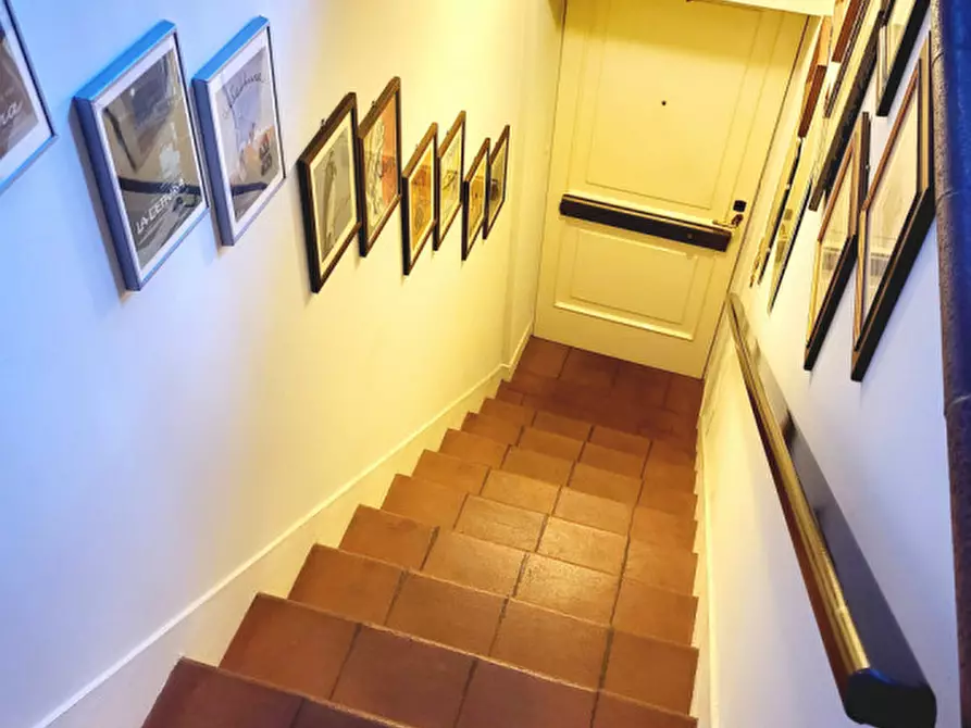 Immagine 26 di Appartamento in vendita  a Bologna