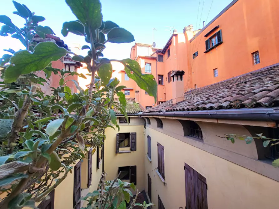 Immagine 35 di Appartamento in vendita  a Bologna