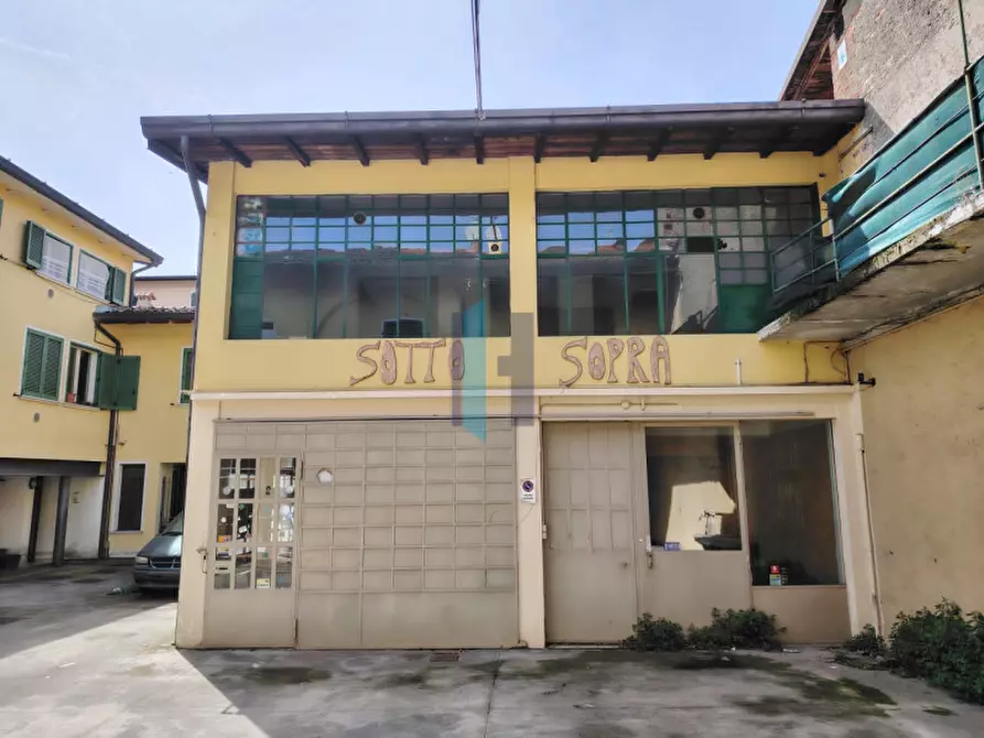 Immagine 15 di Rustico / casale in vendita  a Travagliato