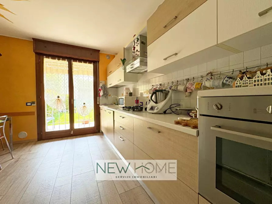 Immagine 23 di Appartamento in vendita  in Via Taddea da Carrara 58 a Verona