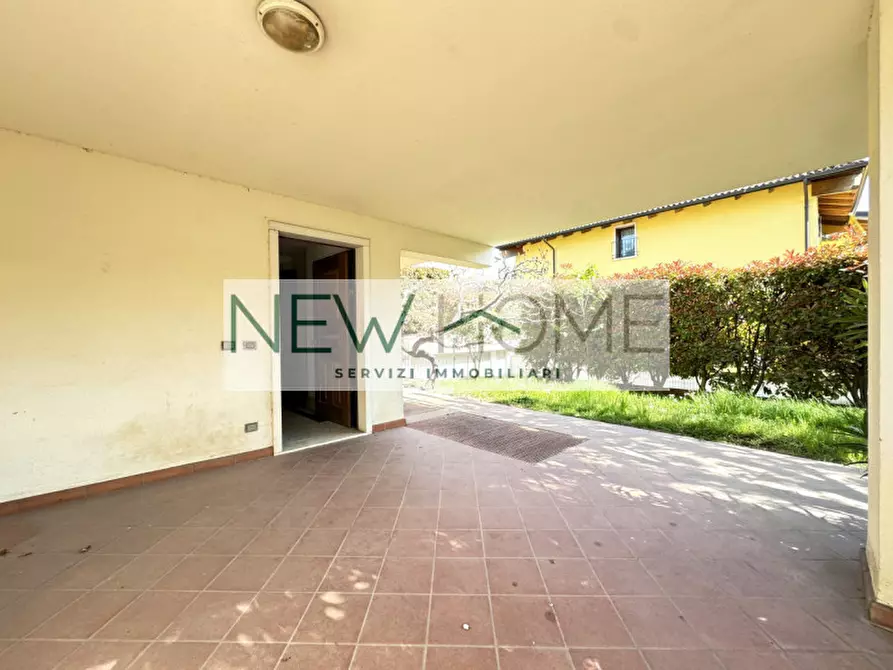 Immagine 6 di Villa in vendita  in Via Alfonsine 1 a Verona