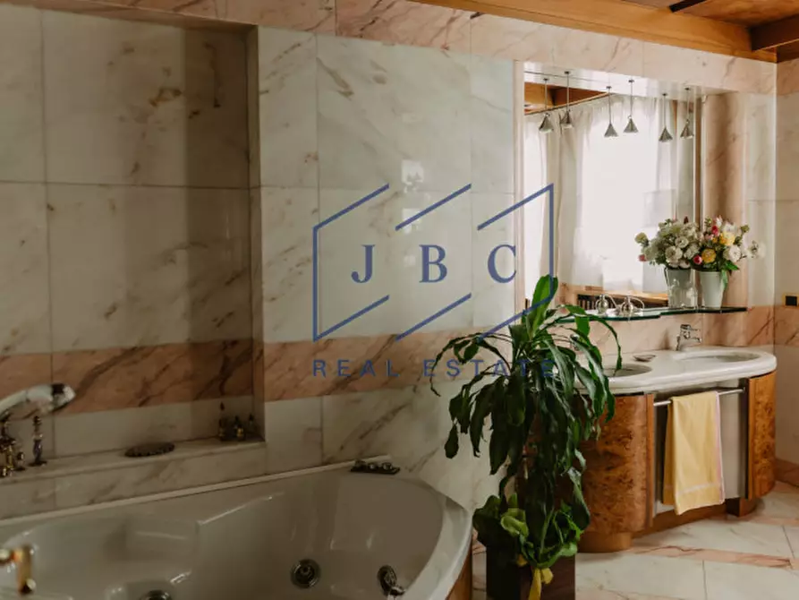 Immagine 11 di Attico in vendita  in Via Cesare Battisti a Oderzo