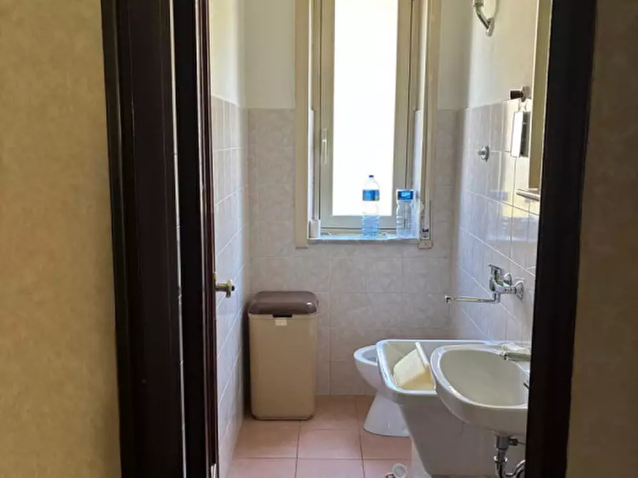 Immagine 12 di Appartamento in vendita  in Via Torrione, 113 a Salerno