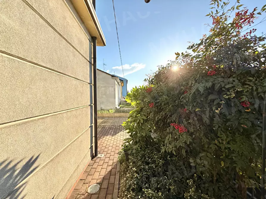 Immagine 48 di Villetta a schiera in vendita  in Via Cesenatico 511 a Cesenatico