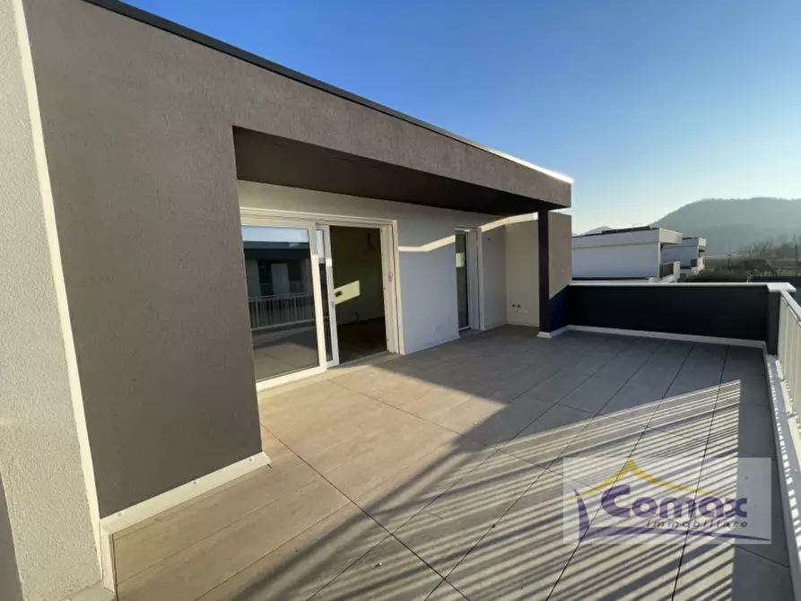 Immagine 2 di Attico in vendita  in Via Andrea Previtali a Abano Terme