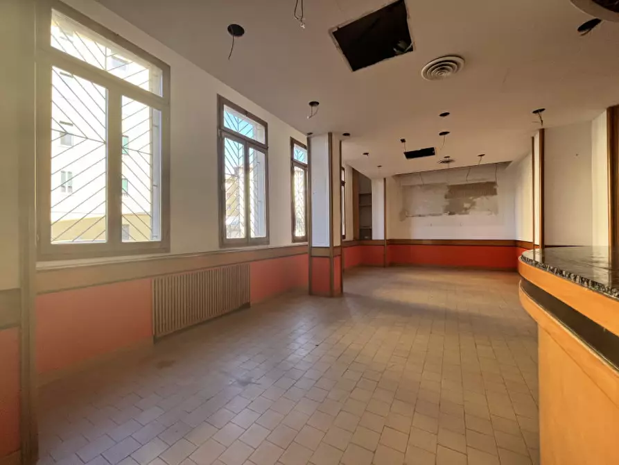 Immagine 7 di Attività commerciale in affitto  in mulino parisio a Bologna