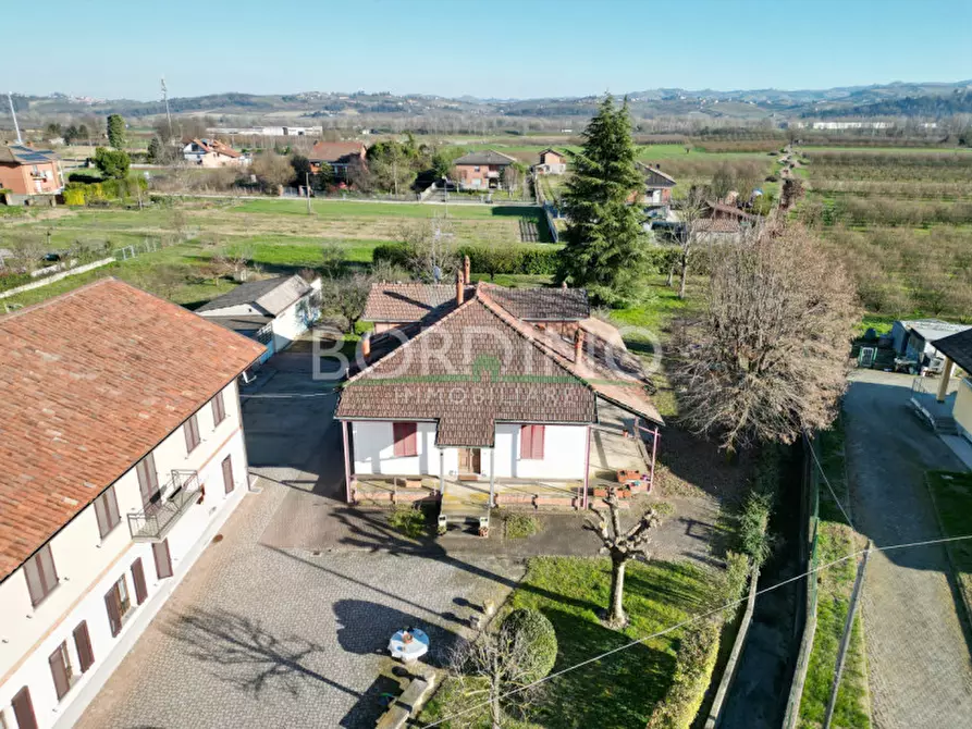 Immagine 29 di Villa in vendita  in Corso Marconi snc a Magliano Alfieri