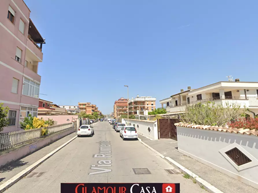 Immagine 6 di Appartamento in vendita  in Via Rumenia a Pomezia