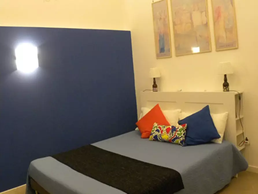 Immagine 3 di Appartamento in affitto  in via sedile di porto a Napoli