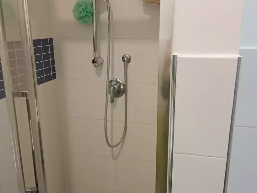 Immagine 7 di Appartamento in affitto  in via sedile di porto a Napoli