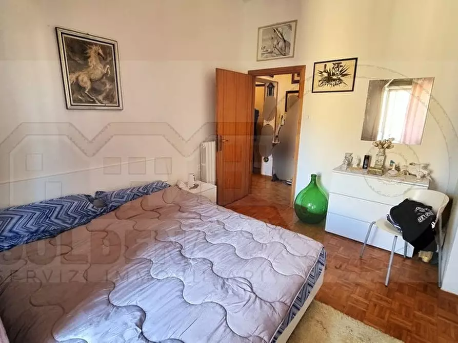 Immagine 11 di Appartamento in vendita  in viale giulio zaganelli a Massa Lombarda