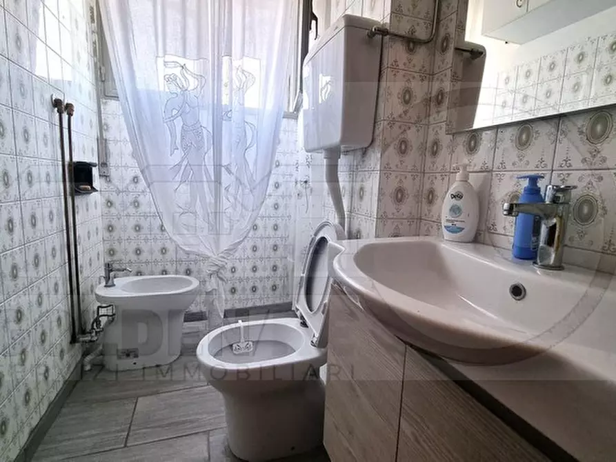 Immagine 14 di Appartamento in vendita  in viale giulio zaganelli a Massa Lombarda