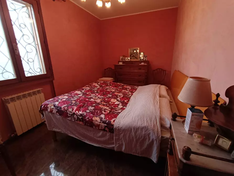 Immagine 3 di Villa in vendita  in Zona ovest a San Remo